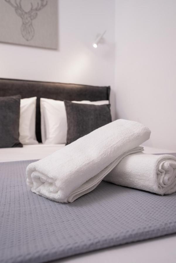 Lovely In The Heart Of Center Apartament *